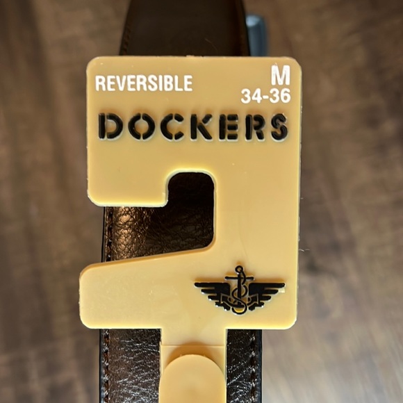 Dockers reversible leather belt NWT - Picture 3 of 5